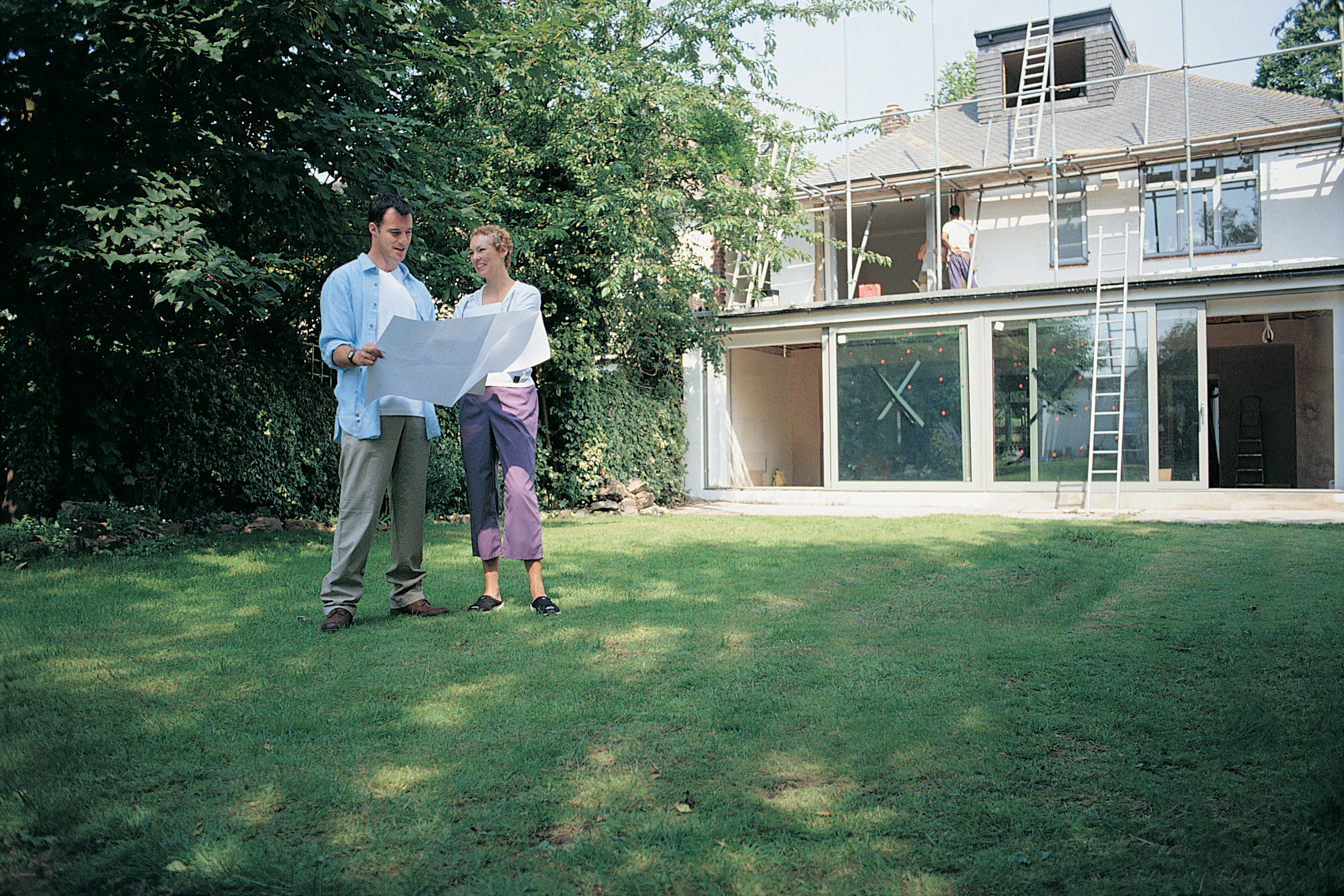 /articles/images/refinance an investment property couple.jpg